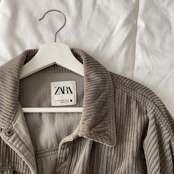 SOLD - Picture 4 of 5